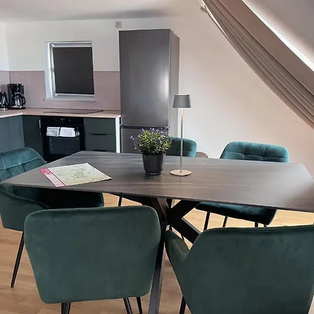 Grosse Maisonette Mit Burgblick Und Badewanne Apartament Stolpen